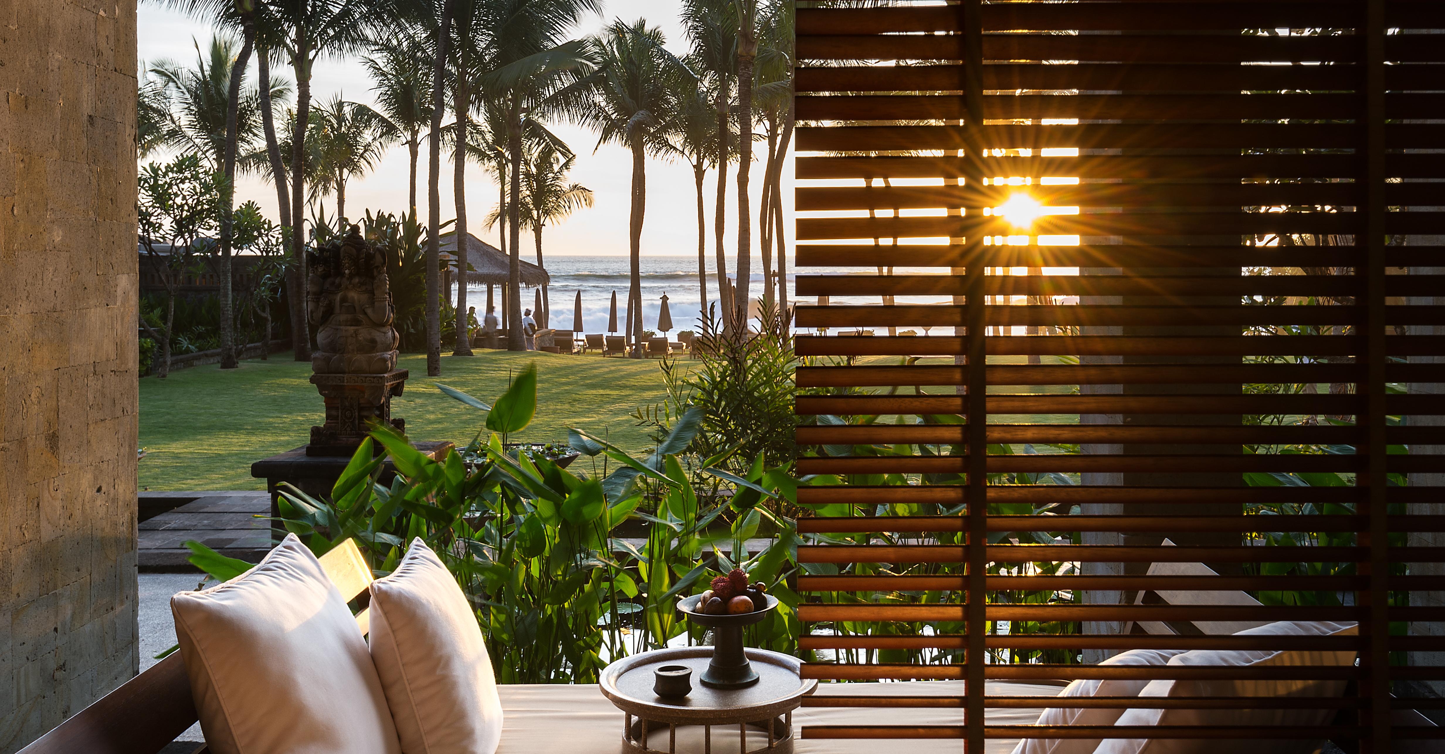 Отель The Legian Seminyak, Bali Экстерьер фото